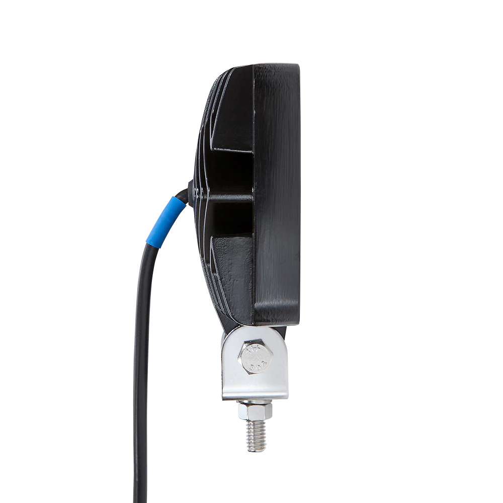 Maxxima LED Flood Light - Image 4