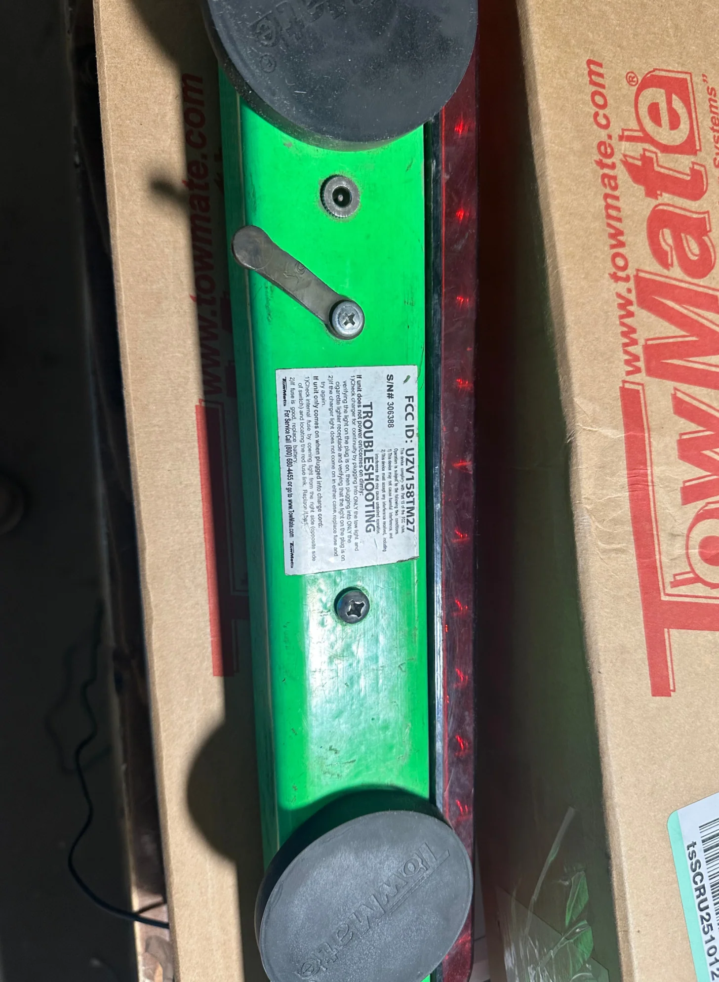 TowMate 22 Inch Wireless Tow Light Refurbished TM 22G For Safer Cordless Vehicle Towing - Image 10