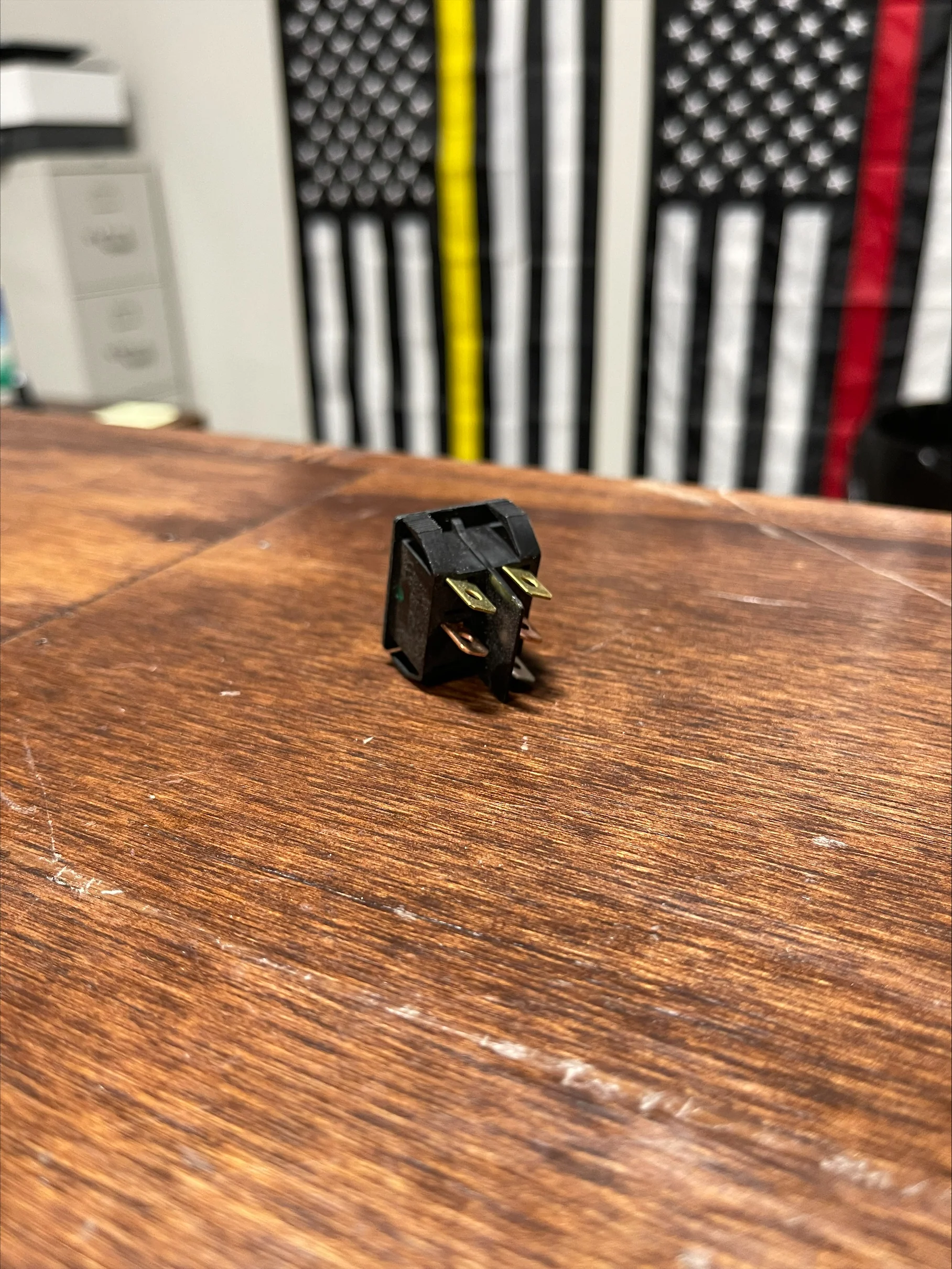 Rocker Switch, Green - Image 2